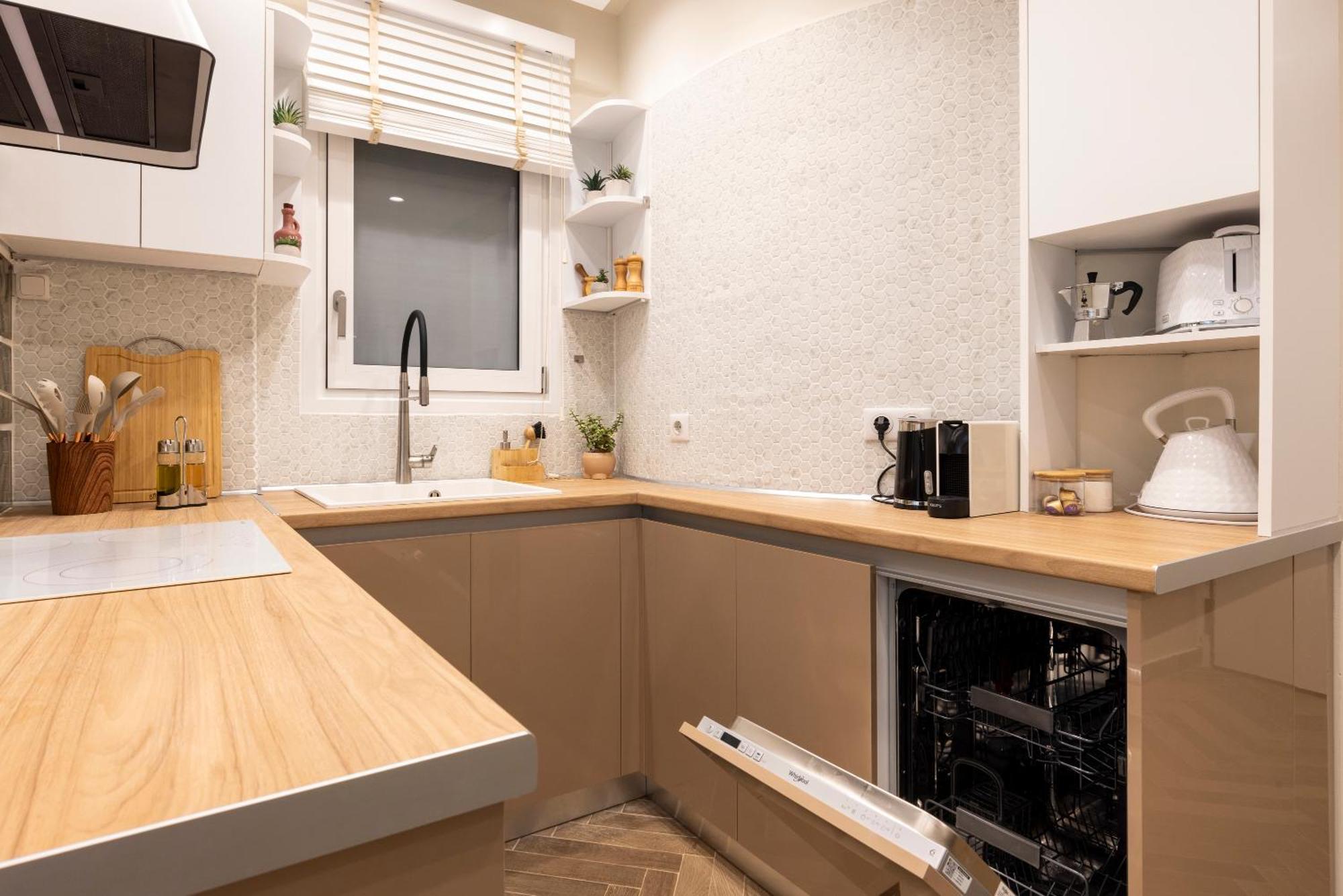 Studio Flat 21 At Evangelismos Metro Stn アテネ エクステリア 写真